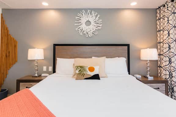 Beachfront | Golf | Heated Pools | Balcony